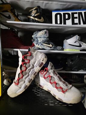 🔥 Nike Men’s White and Red Air Money Athletic Sneakers Size 9